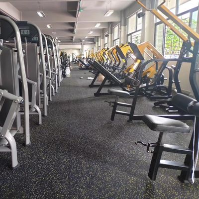 Giá tốt Sàn cao su SBR chống mài mòn, thảm cao su cho phòng tập thể dục Màu xanh đen đỏ trực tuyến