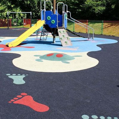 Giá tốt Sân vận động Cao su EPDM Sàn phòng tập thể dục Hạt có khả năng chống oxy hóa cao OEM trực tuyến