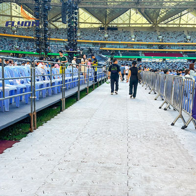 Chất liệu có độ bền cao, có thể di chuyển, chống cháy, dễ cài đặt, bền