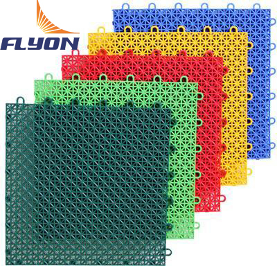Giá tốt Bàn đấu ngoài trời trong nhà tác động polypropylene copolymer PP gạch sàn thể thao cho các hoạt động tác động trực tuyến