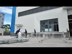 Ghế khán đài gấp gọn dạng mô-đun với khung kim loại và mái che